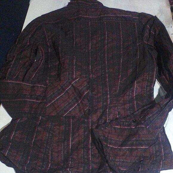 Women's button down shirt. - Picture 6 of 6